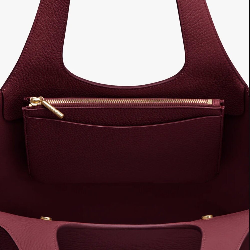 NWT Cuyana System Zipper Pouch in Cherry Pebbled Leather - Picture 5 of 13